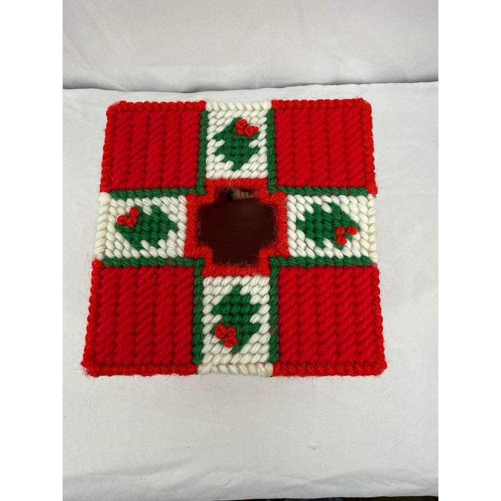 Handmade Christmas Gift Wrap Tissue Box Cover Red Green Holly Berry - Picture 5 of 6